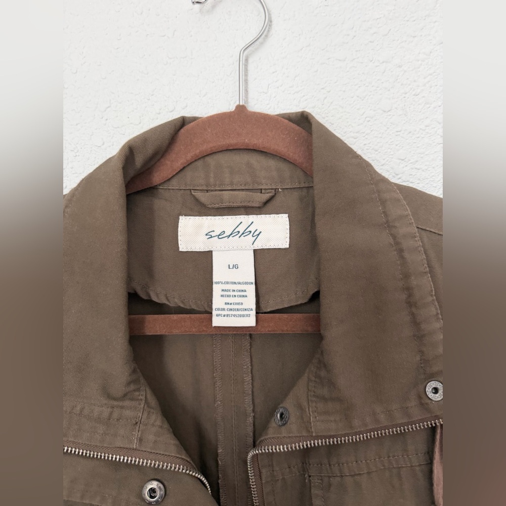 Sebby Utility Vest - Picture 2 of 4